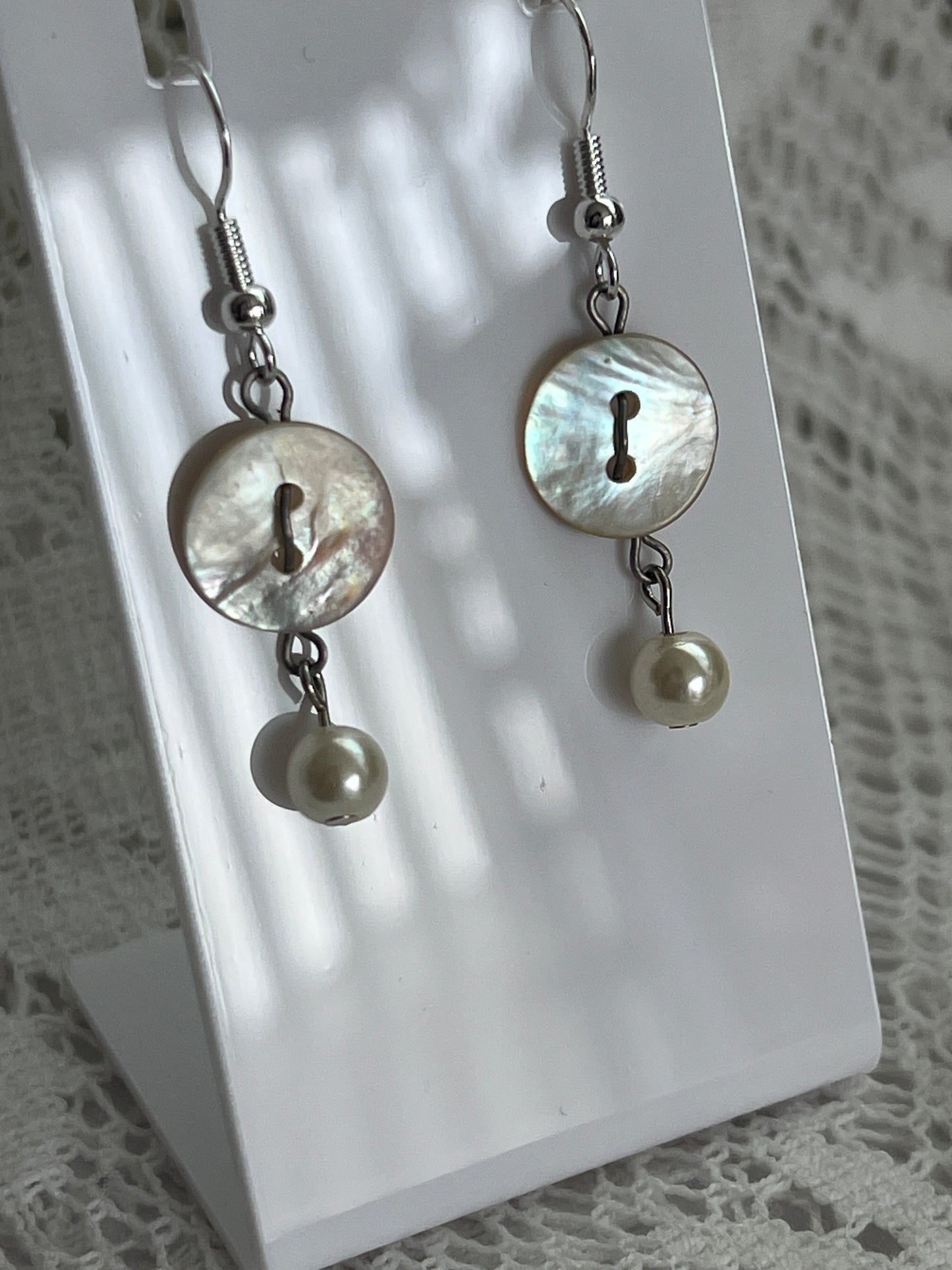 Shell Button Pearl Earrings
