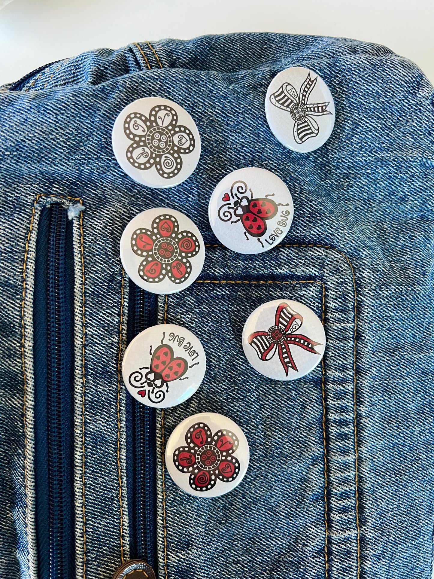 DGV Pin Button 3-Pack