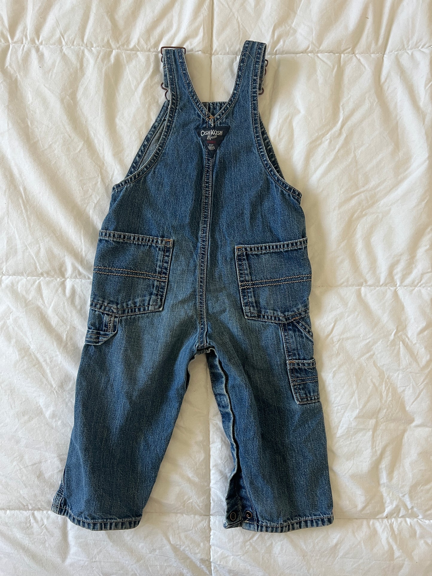 Denim oshkosh Overalls (18 mo)