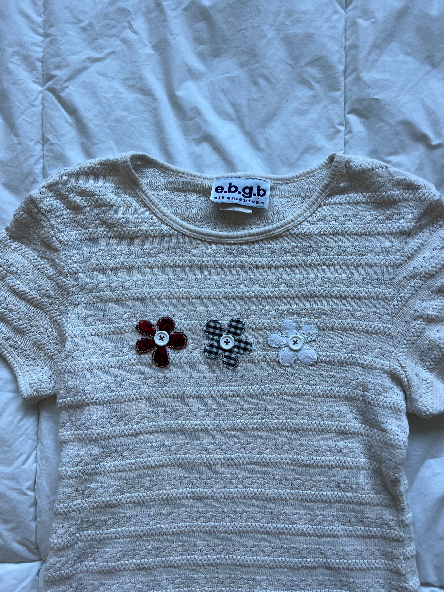 Cream Flower Button Short Sleeve