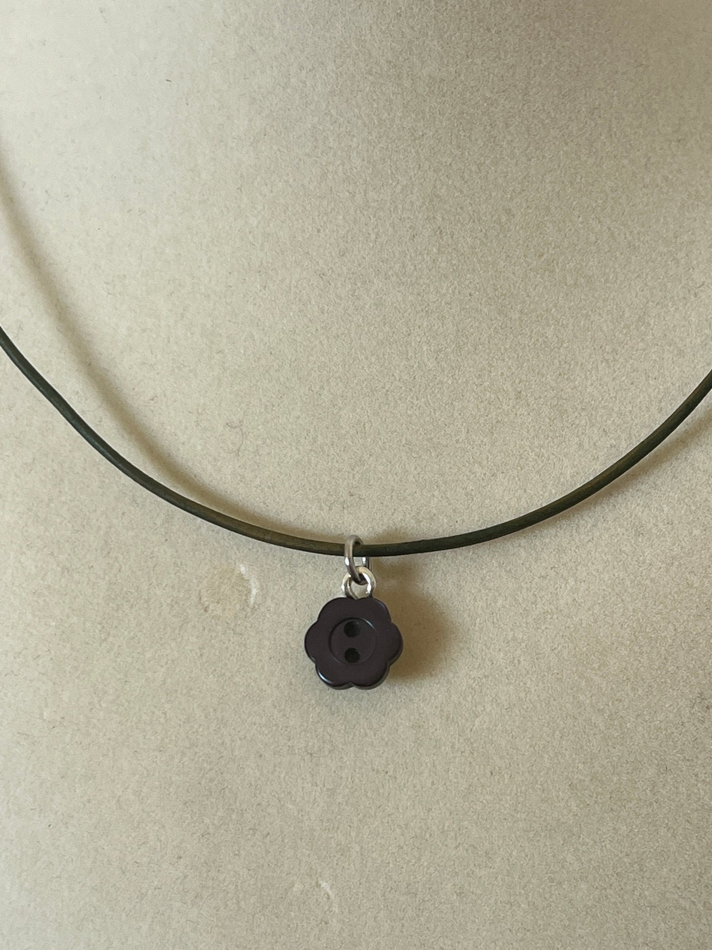 Green Cord Purple Flower Button Necklace
