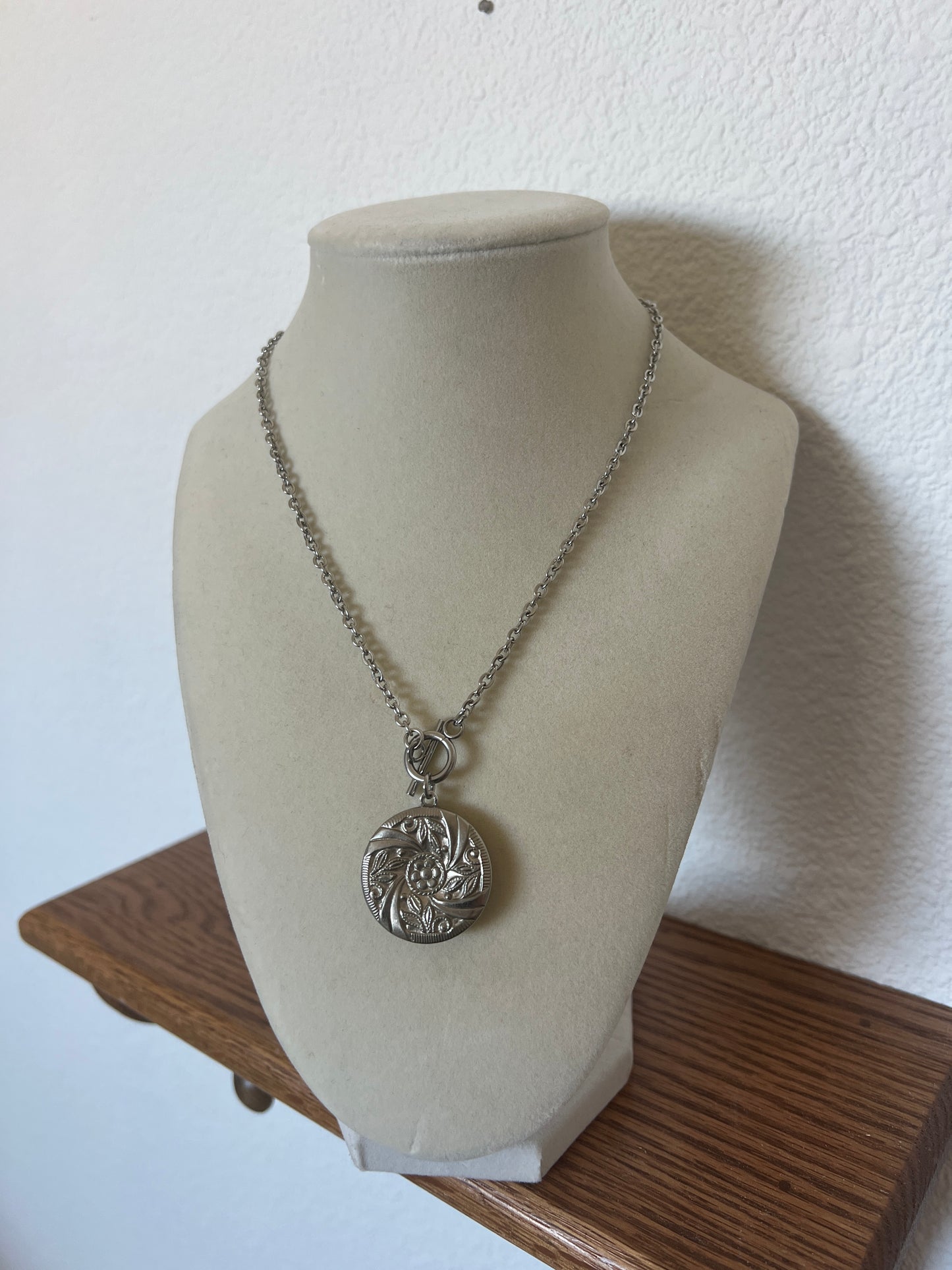 Silver Chain Button Necklace