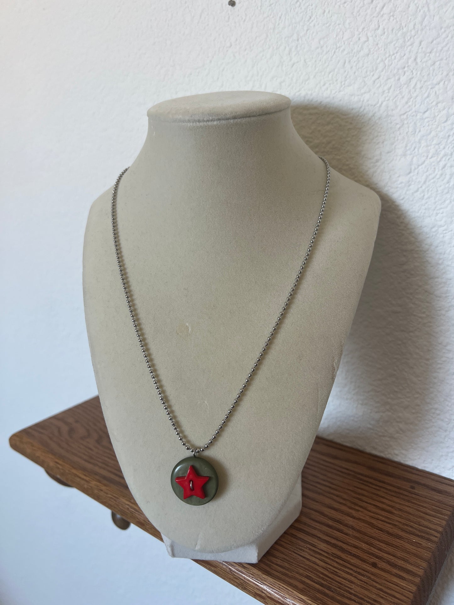 Silver Chain Red Star Button Necklace