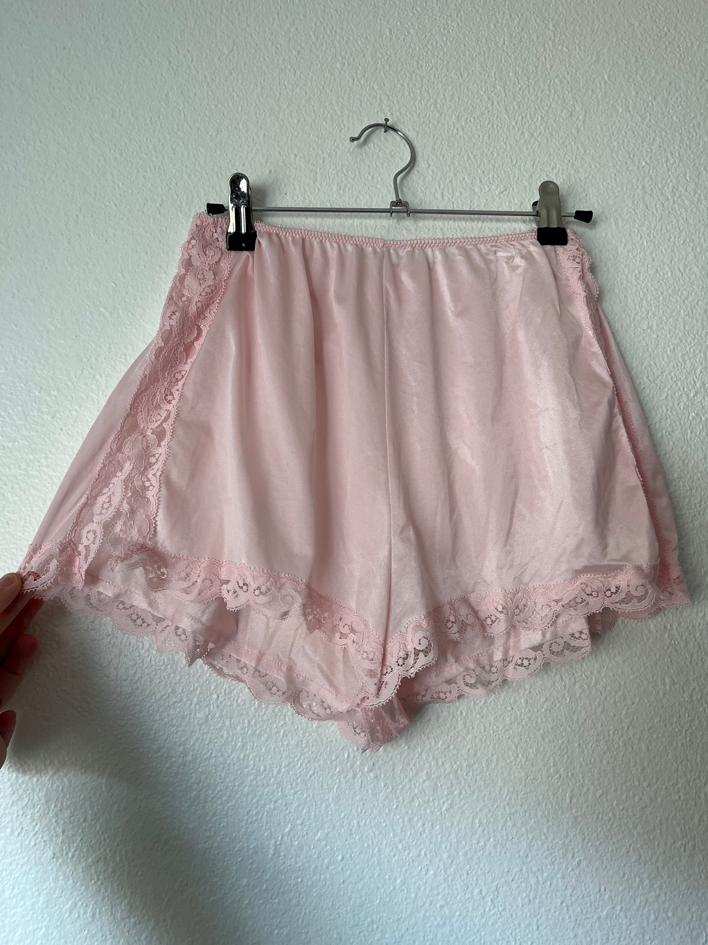Vintage Pink Lingerie Shorts (xs-m)