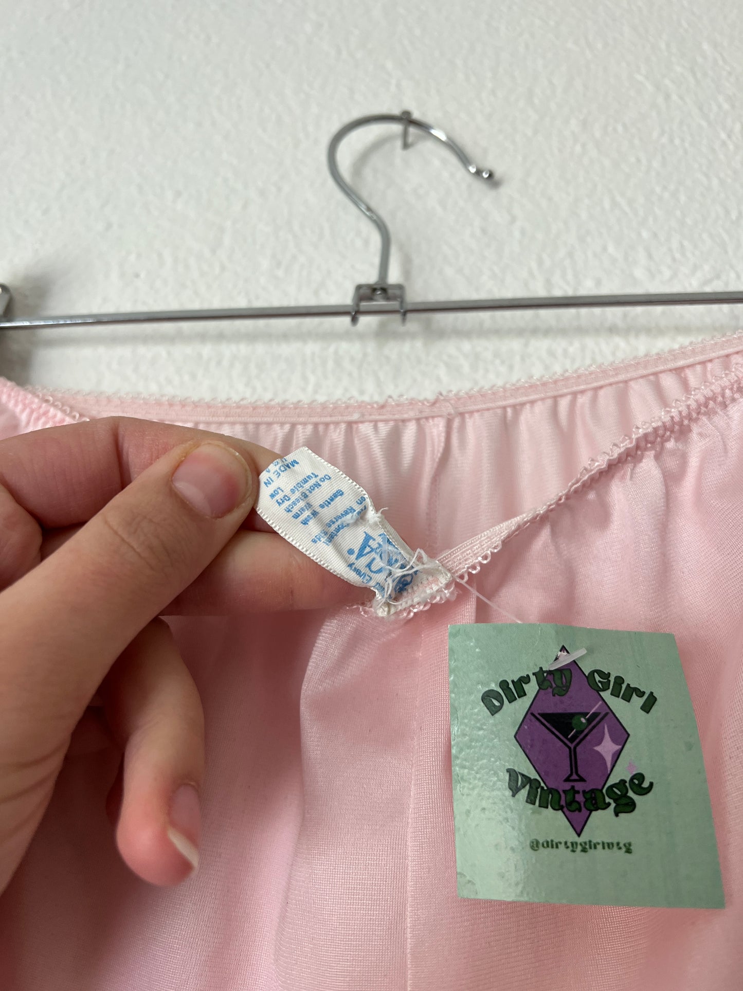 Vintage Pink Lingerie Shorts (xs-m)