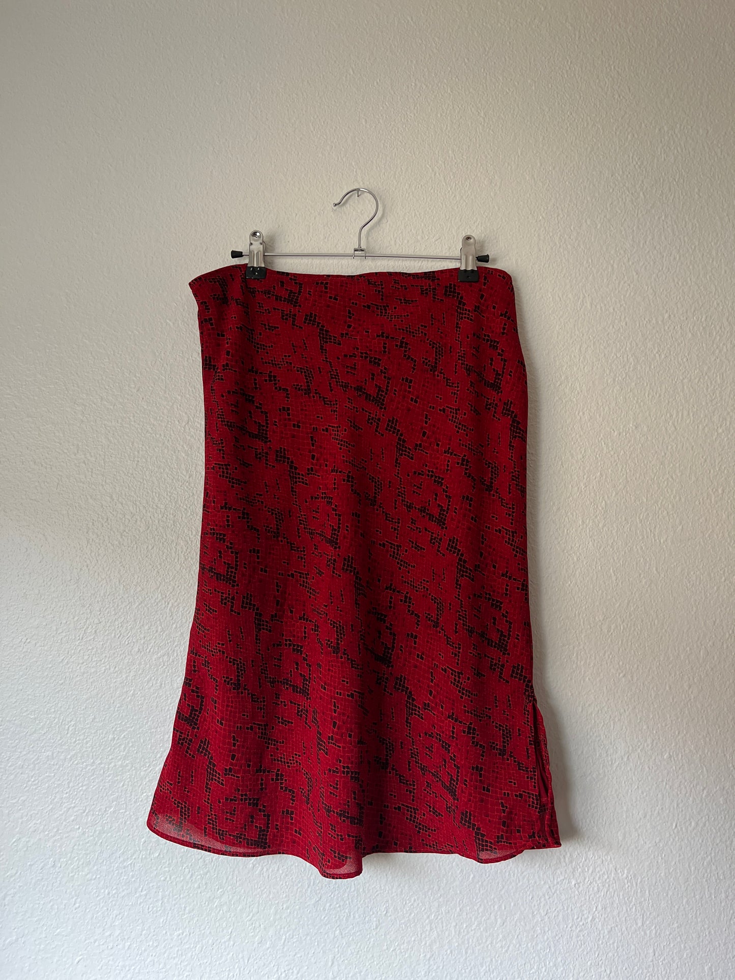 Vintage Red Snake Print Midi Skirt (s/m)