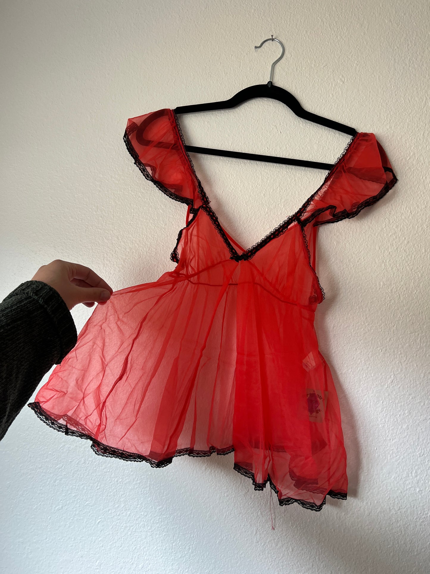 Vintage Fredericks of Hollywood Red Lingerie Top (xs/s/m)