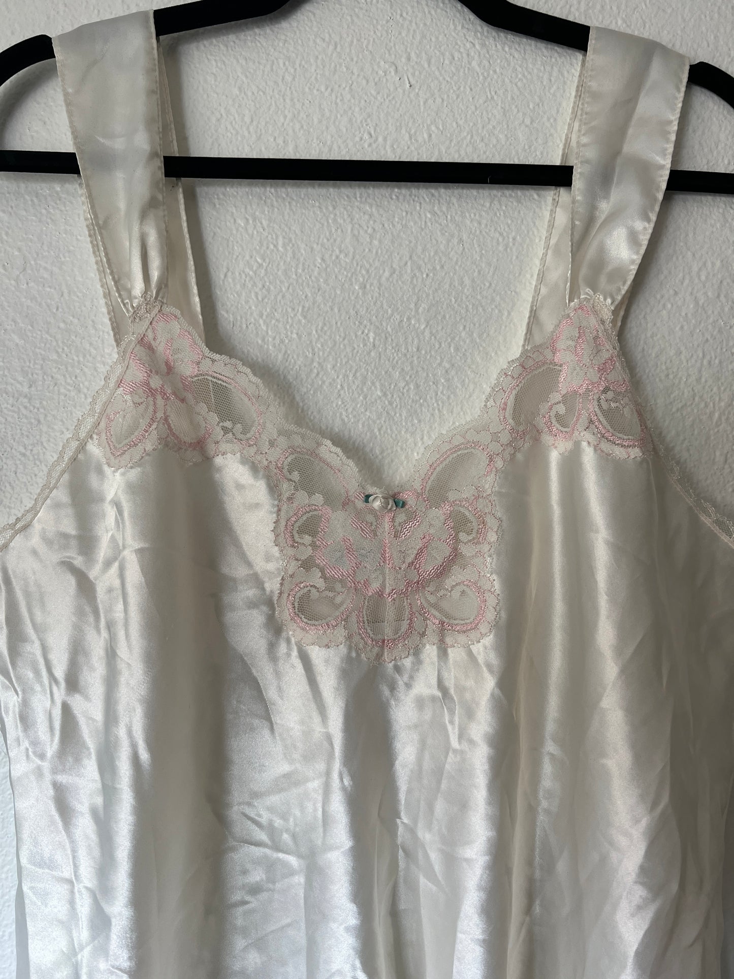 White Lingerie Pink Lace Top (m/l)