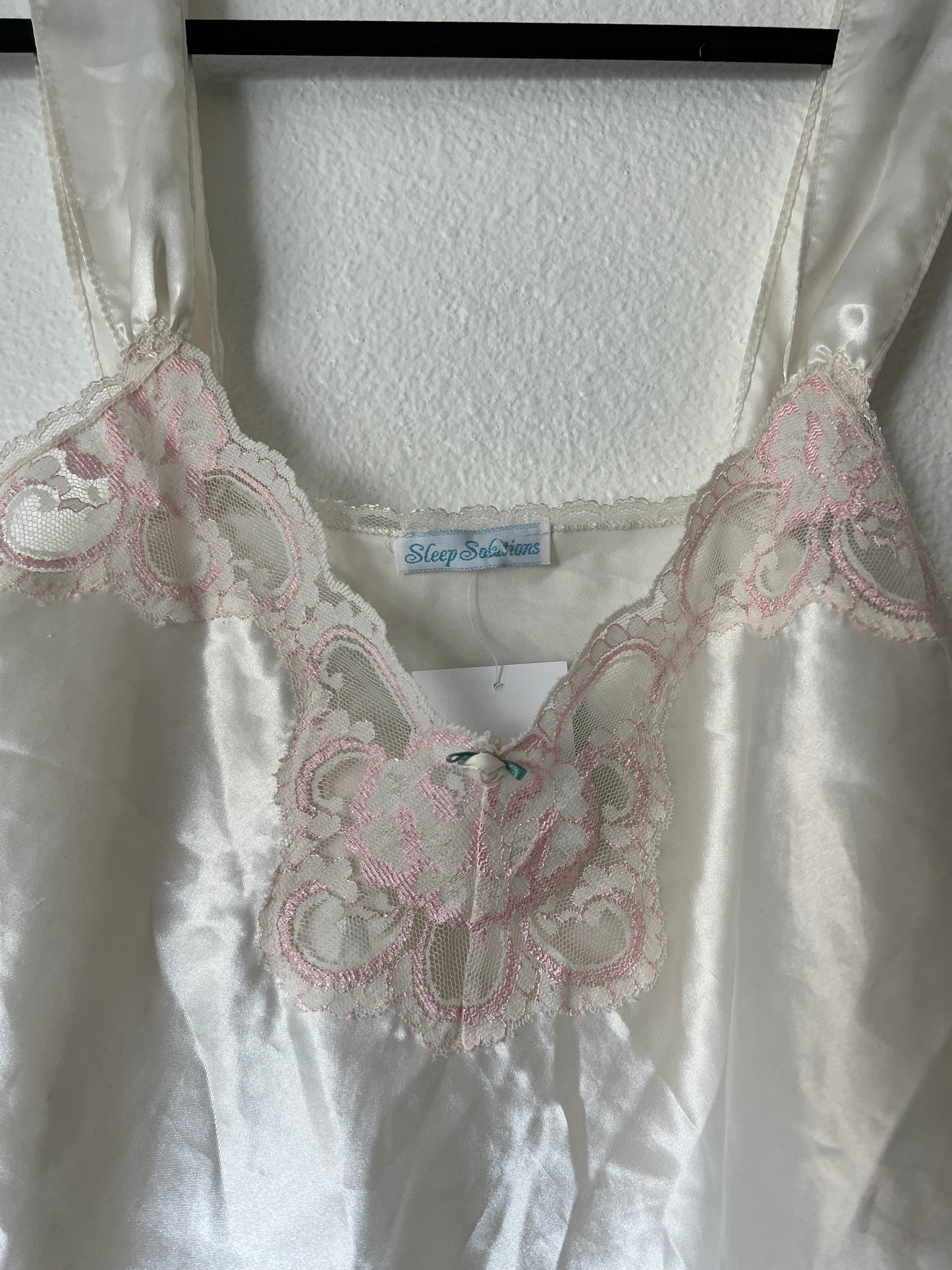 White Lingerie Pink Lace Top (m/l)