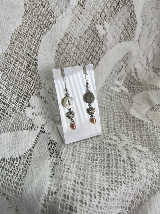 Shell Button Heart Pearl Earrings