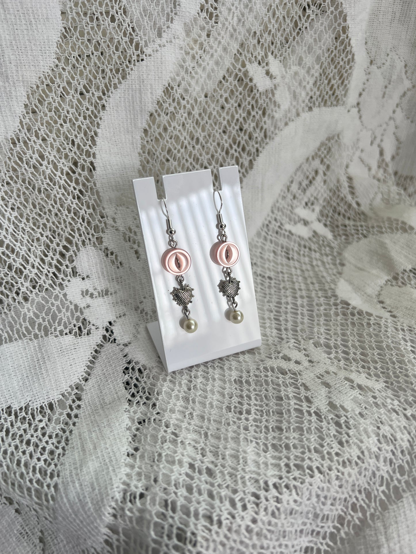 Light Pink Button Heart Pearl Earrings