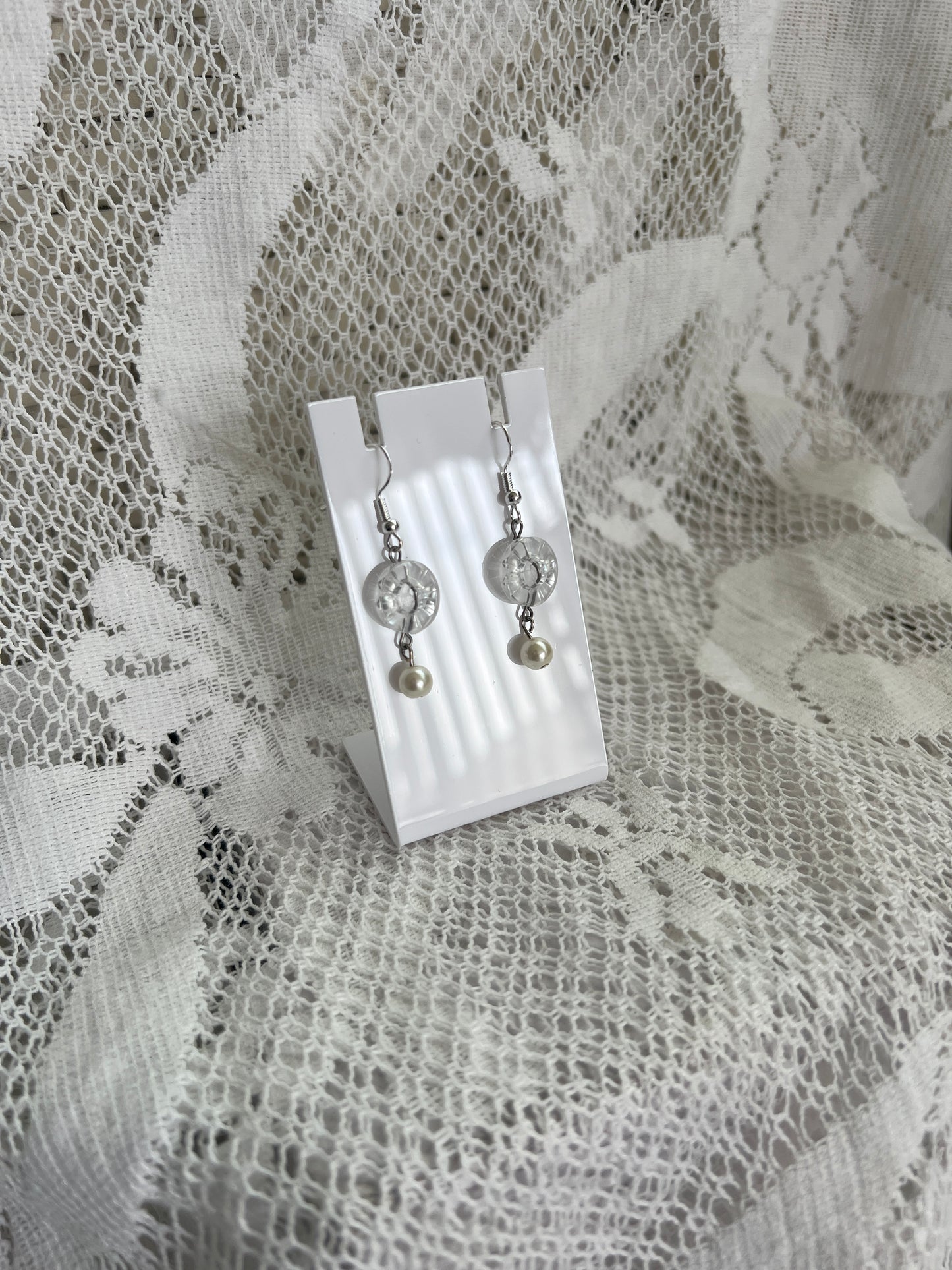 Clear Button Pearl Earrings