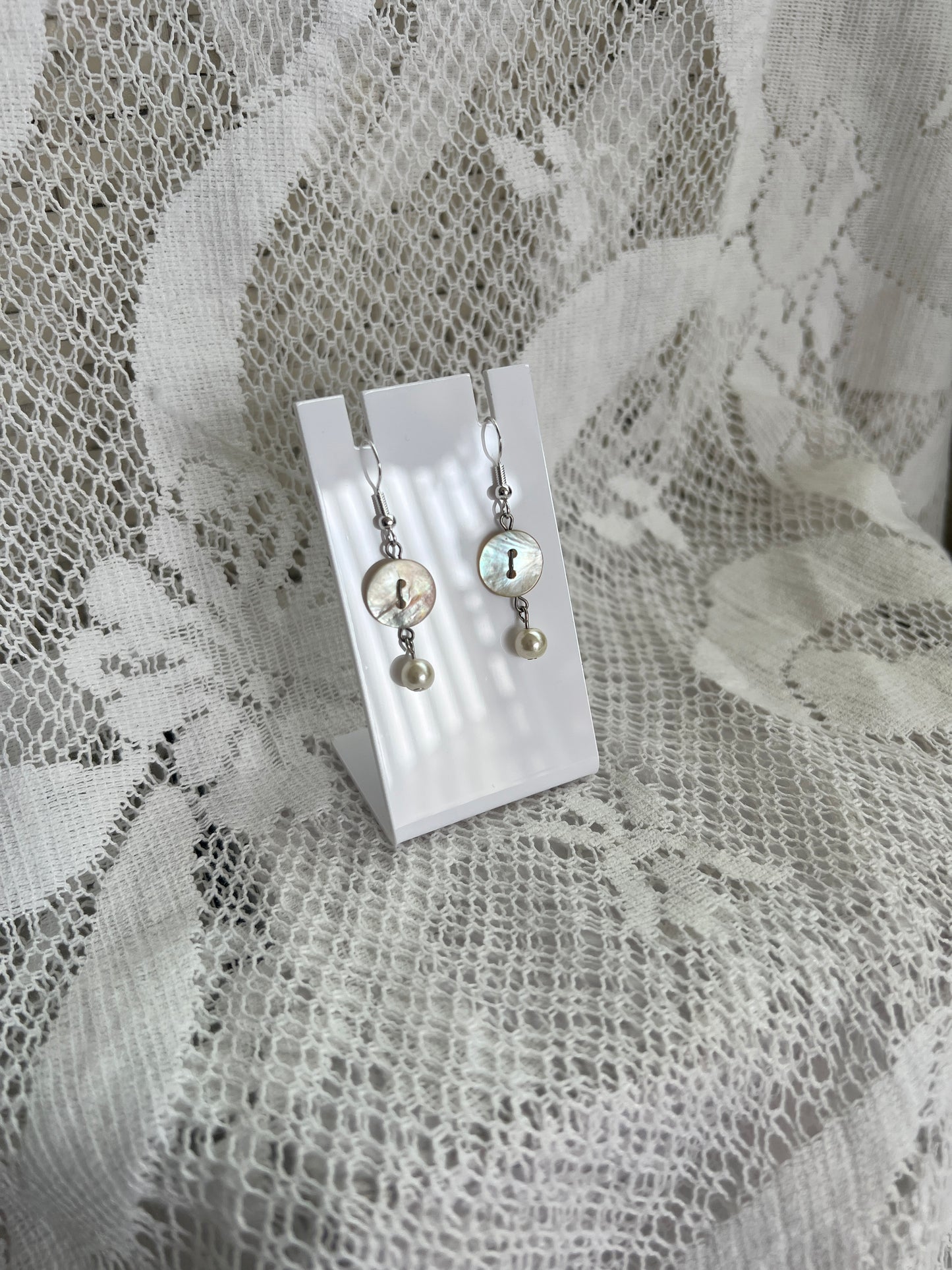 Shell Button Pearl Earrings