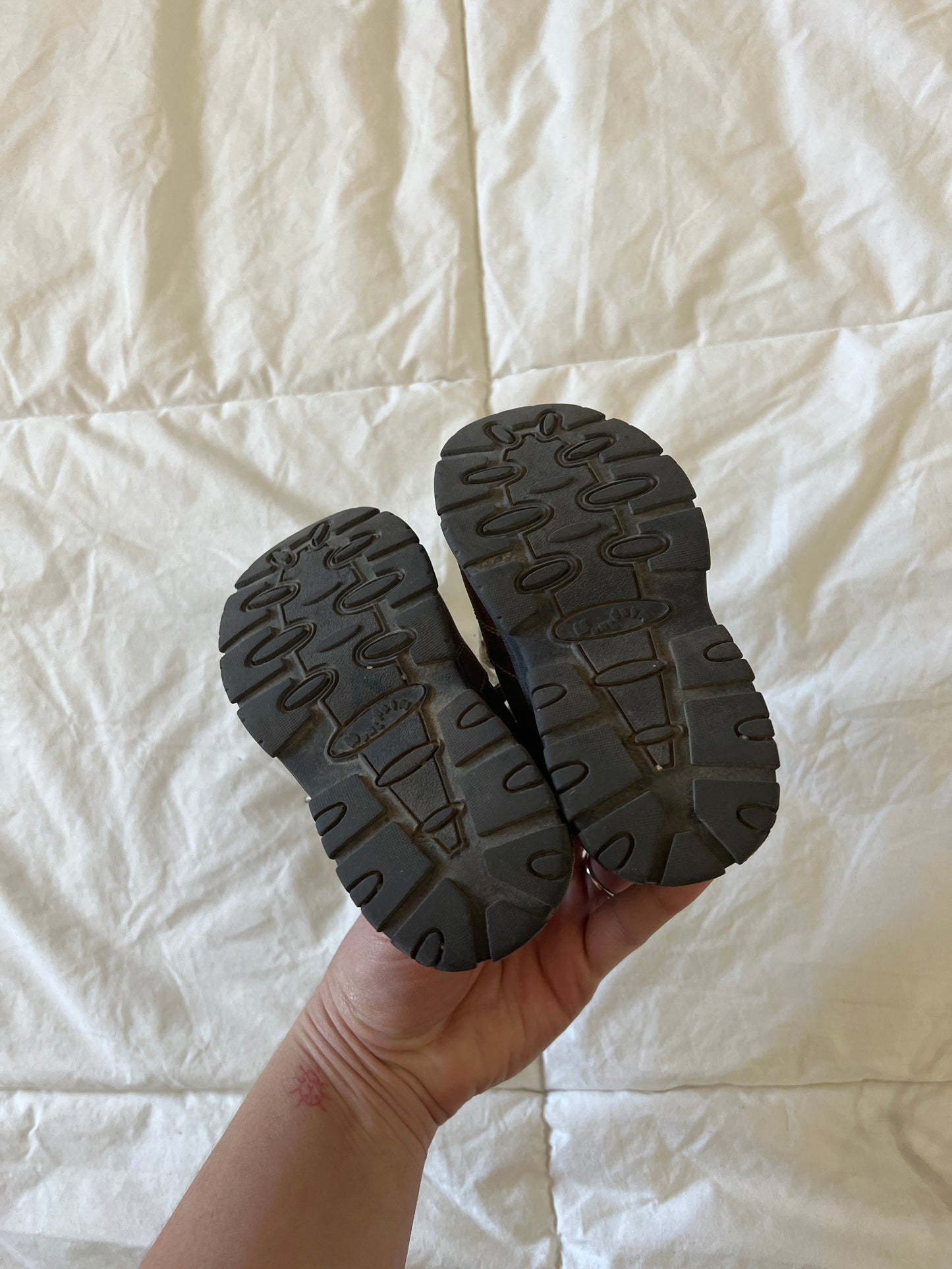 Brown Baby/Toddler Sneakers (size 6)