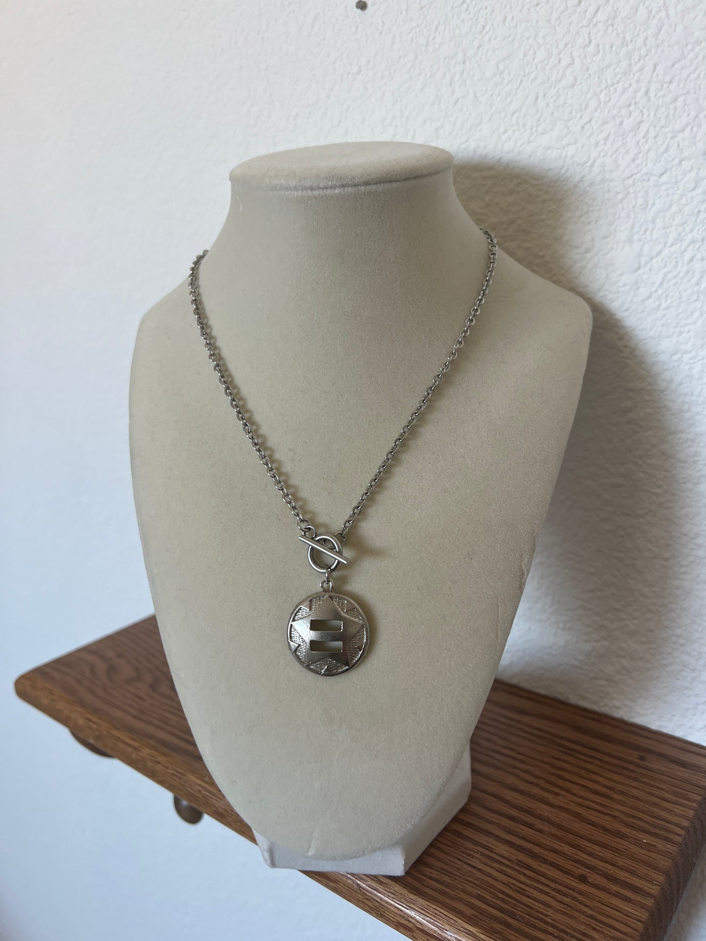 Silver Star Chain Button Necklace