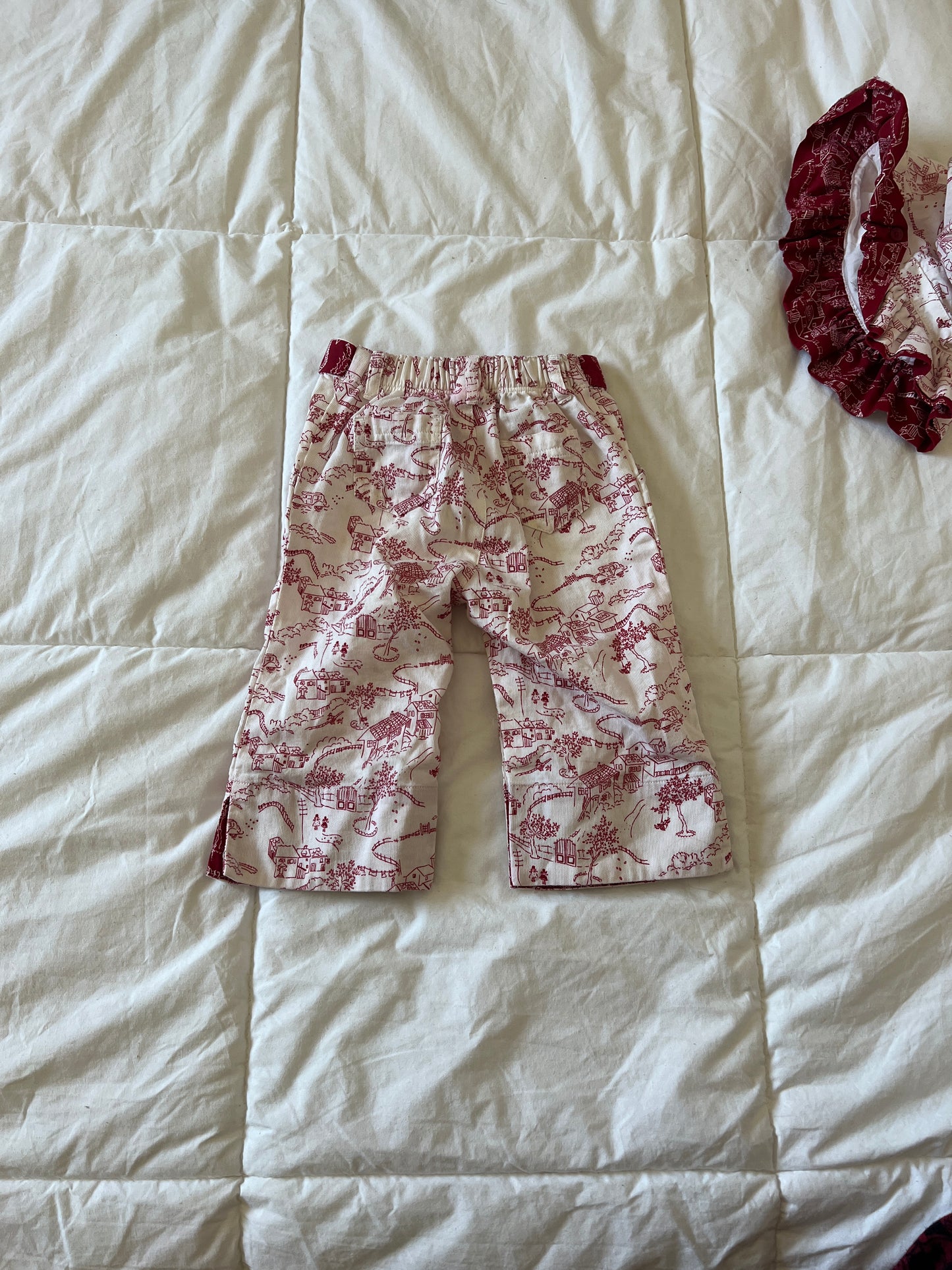 White and Red 3 Piece Set (12 months)