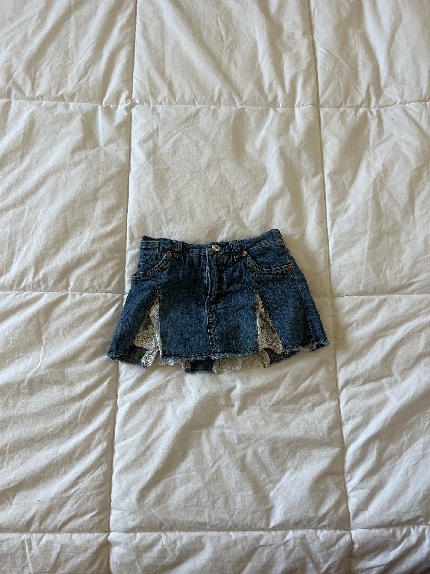 Guess Baby Denim White Lace Skort (18 mo)