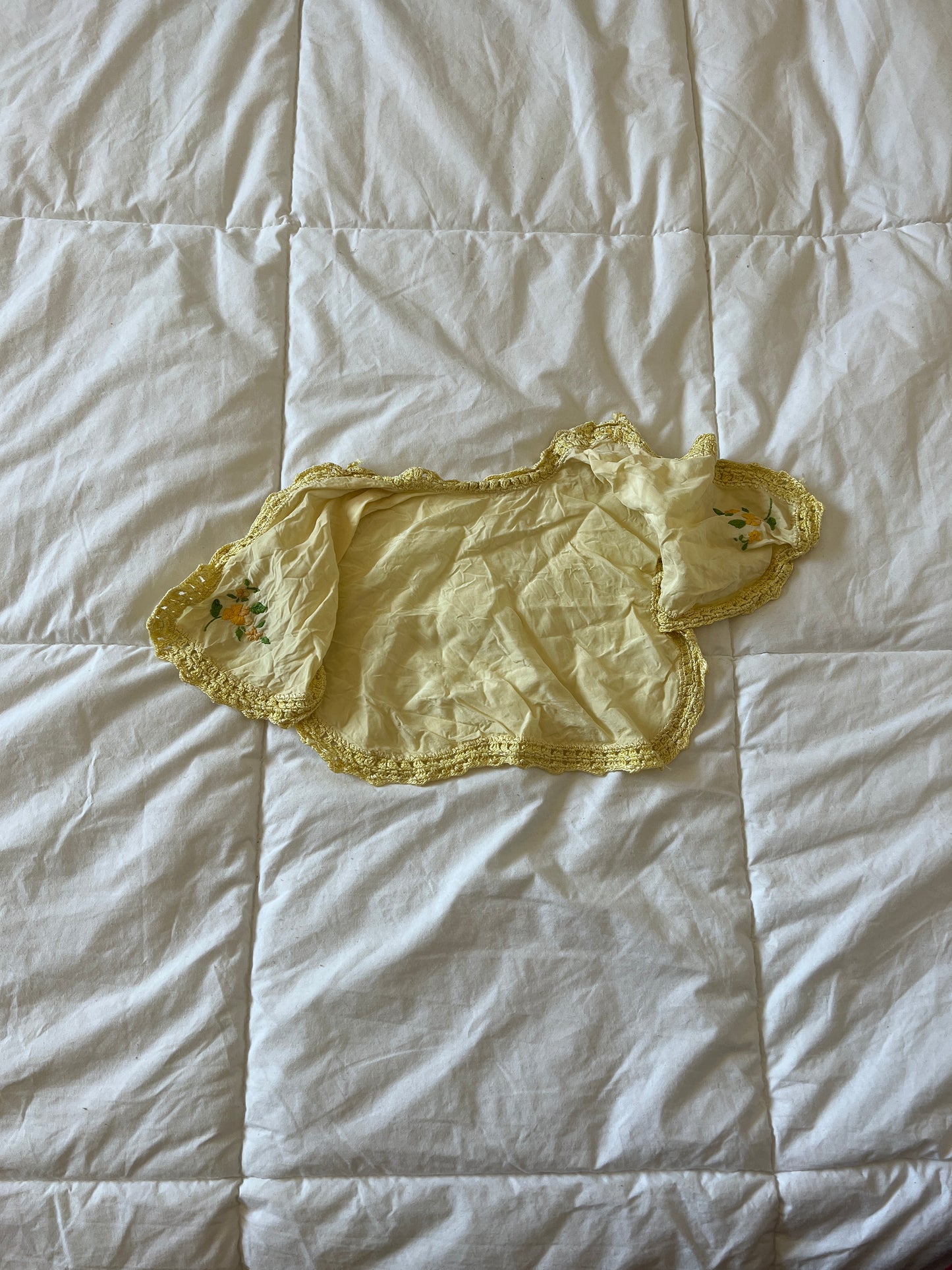 Vintage Yellow Crotchet Trim Vest (2-3T)