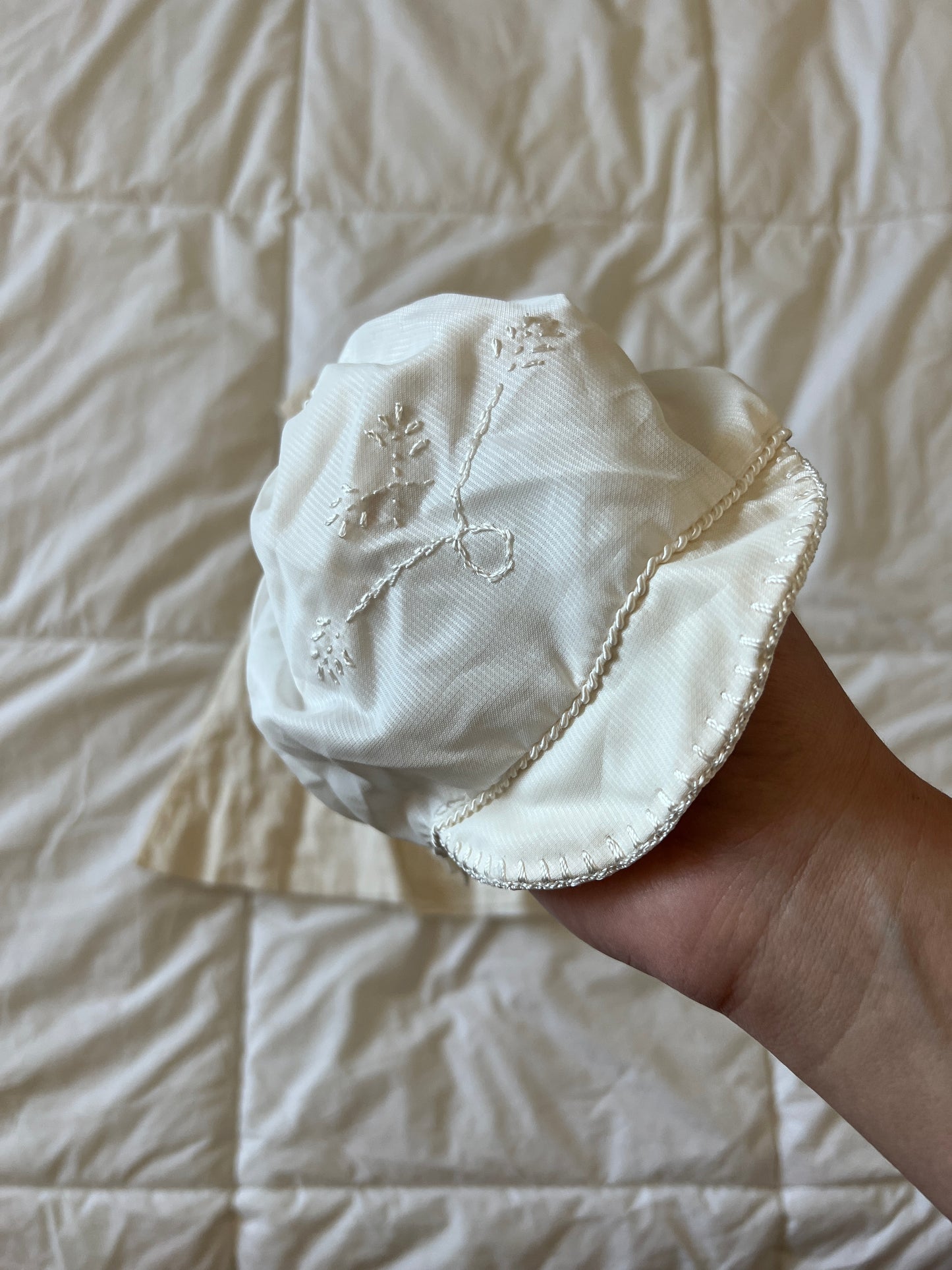 Vintage White Set (6 mo)
