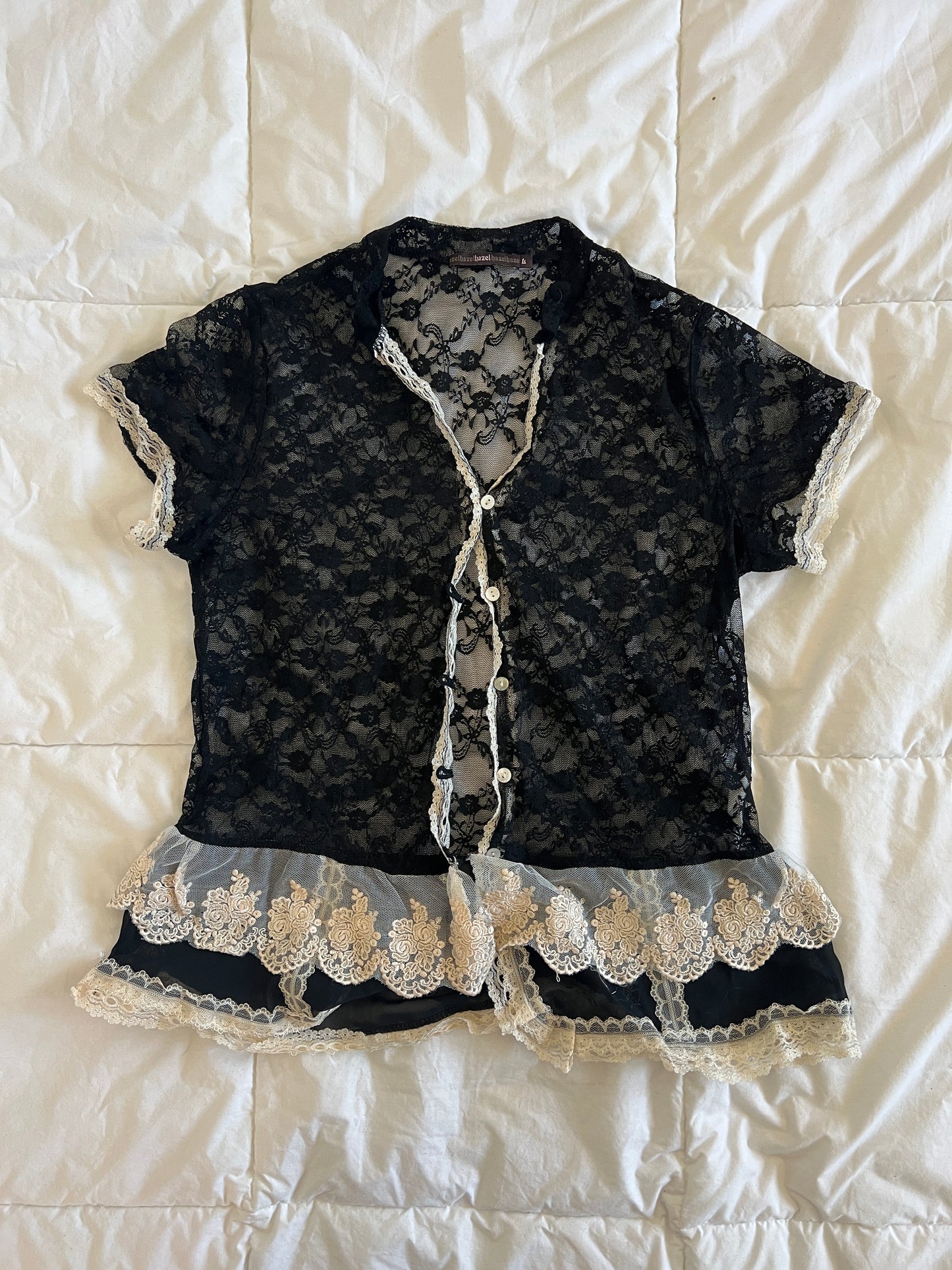Y2k B&W Lace Button Up Blouse (L)