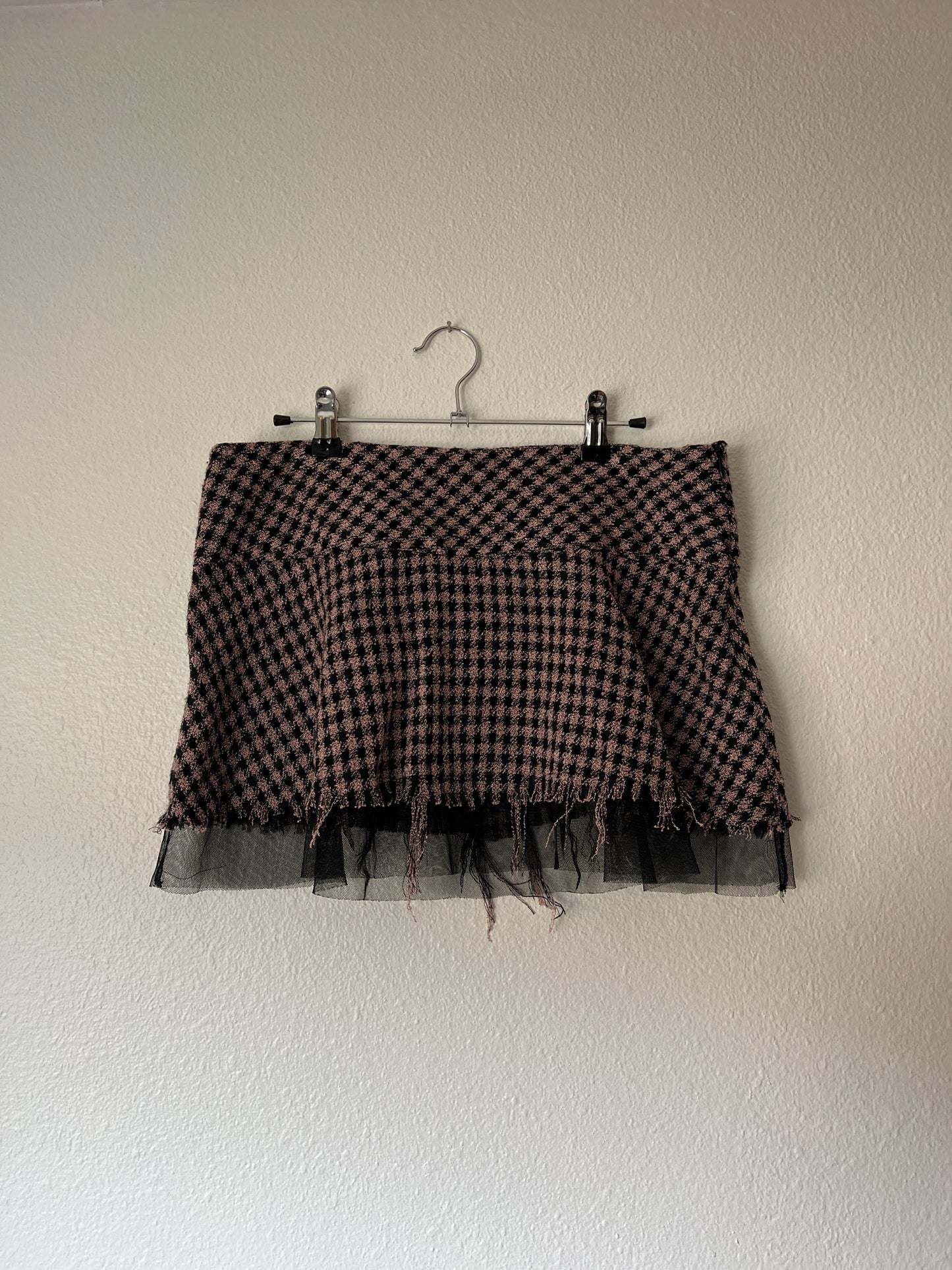 Vintage Pink/Black Plaid Mini Skirt (s/m)